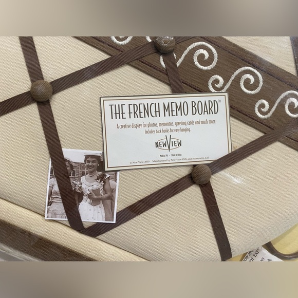 BRAND NEW FRENCH MEMO BOARD COFFEE CUP DISPLAY - Picture 2 of 3